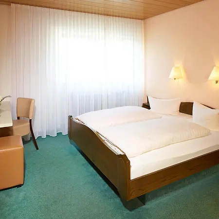 Loesch Pfaelzer Hof Hotel Römerberg